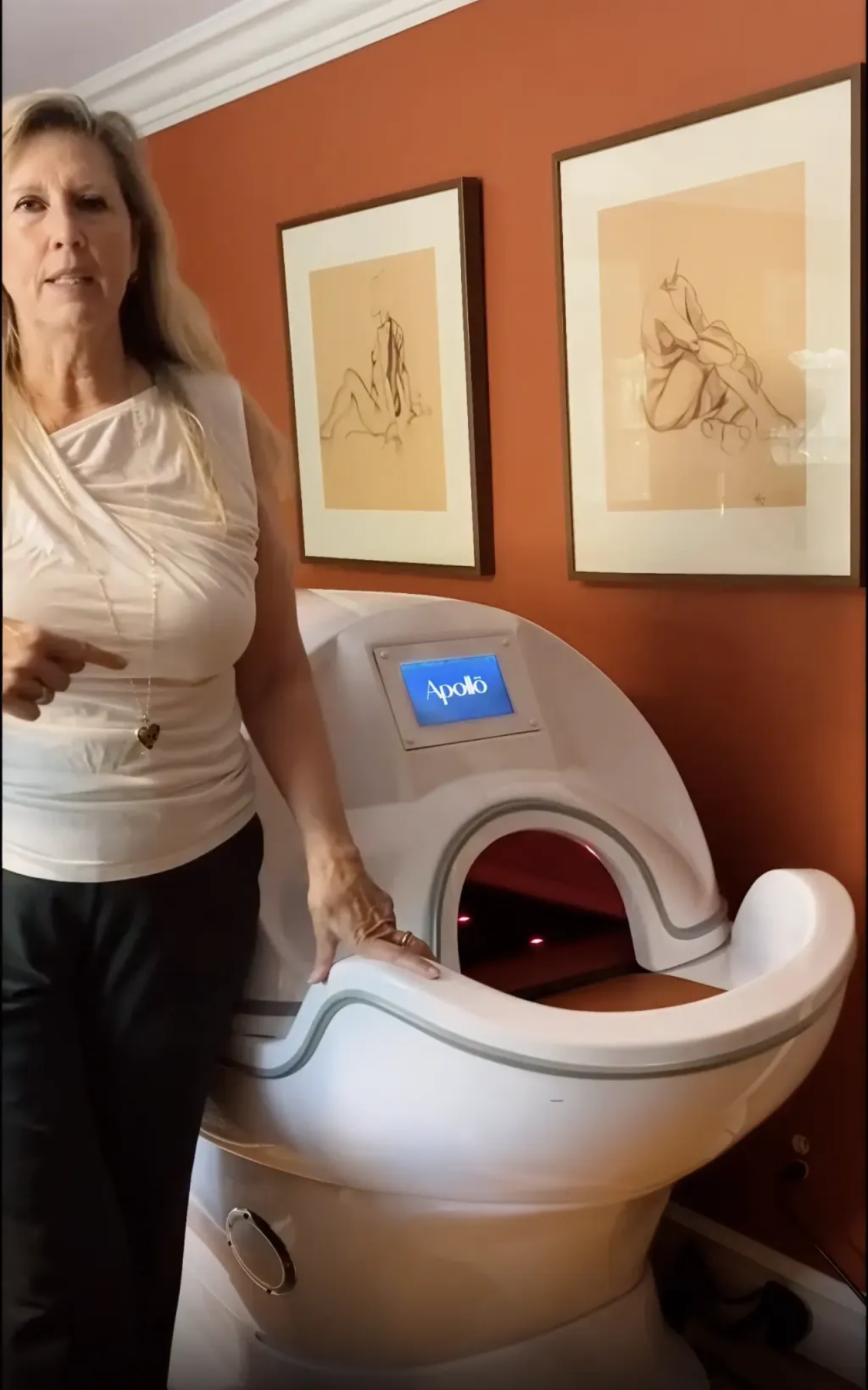 How Ellen Turned Her Bedroom Into a Sanctuary of Healing with the Apollo Bed